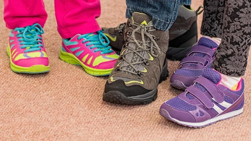 Buty profilaktyczne – komfort i wsparcie dla codziennego chodzenia
