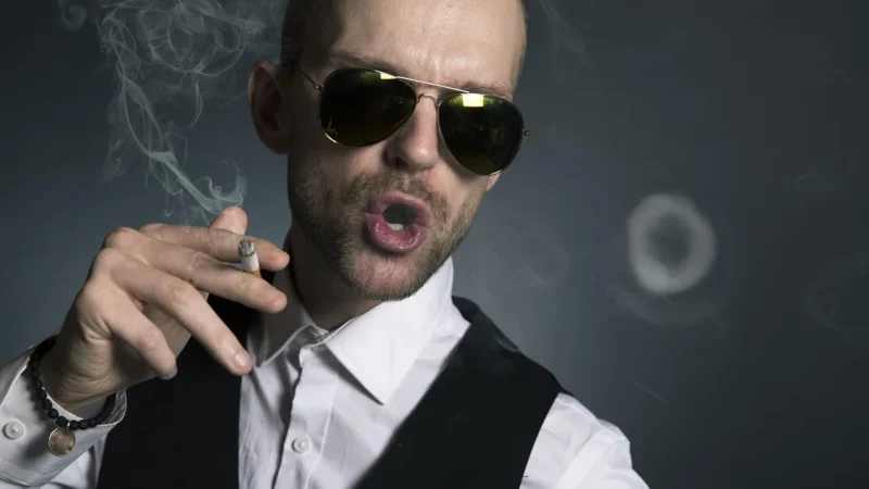 Nowoczesne trendy w męskich garniturach – przewodnik po stylu 2024